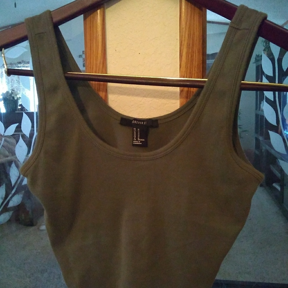 Forever 21 crop top